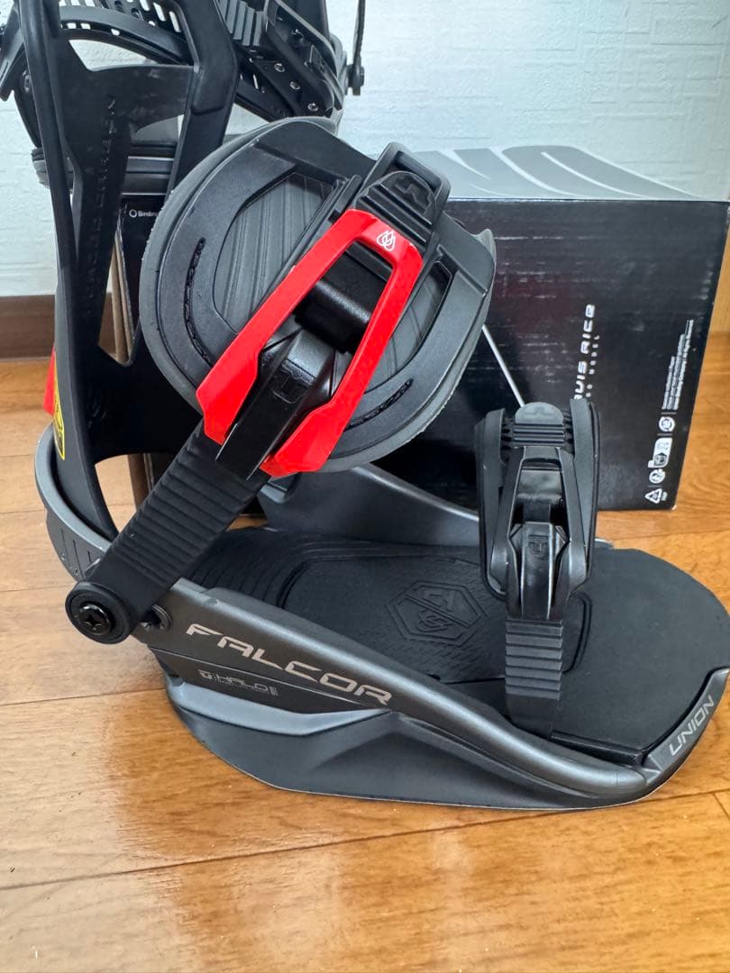 UNION falcor Mサイズ　トラビスライス 23-24