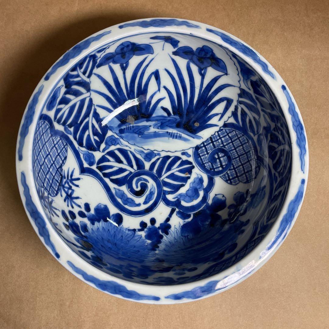古い大鉢　【m38 染付　呉須　古伊万里　骨董　レトロ　アンティーク　ベロ藍】