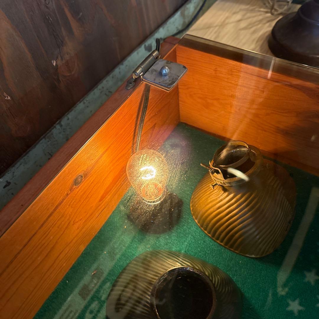 アンティーク　ショーケース　コレクション　ケース　ディスプレイ