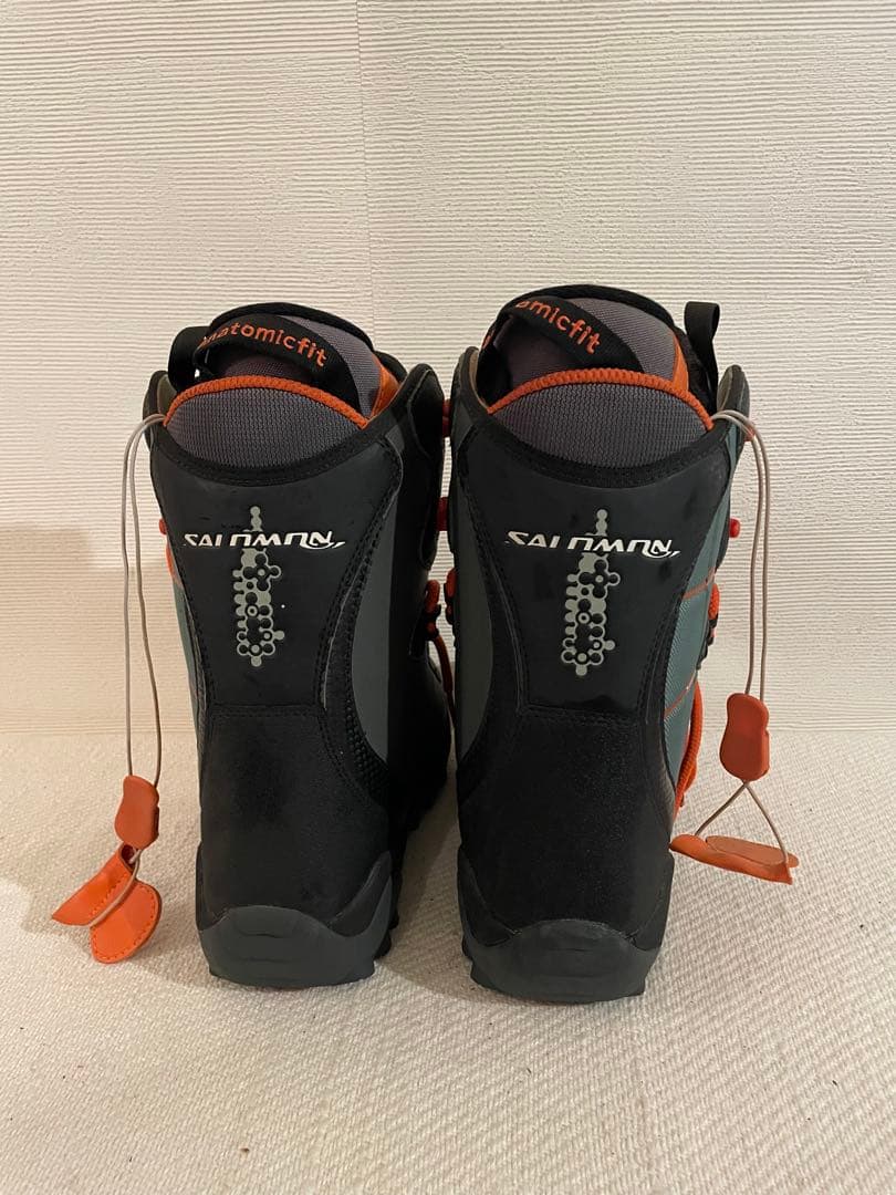 【新古品・未使用】SALOMON MAORI スノーボードブーツ 24.5