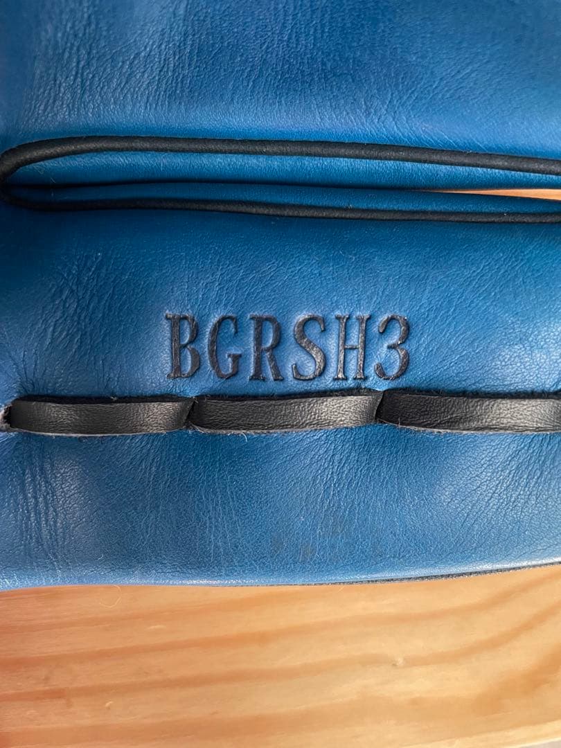 asics GOLDSTAGE 投手用軟式グローブ