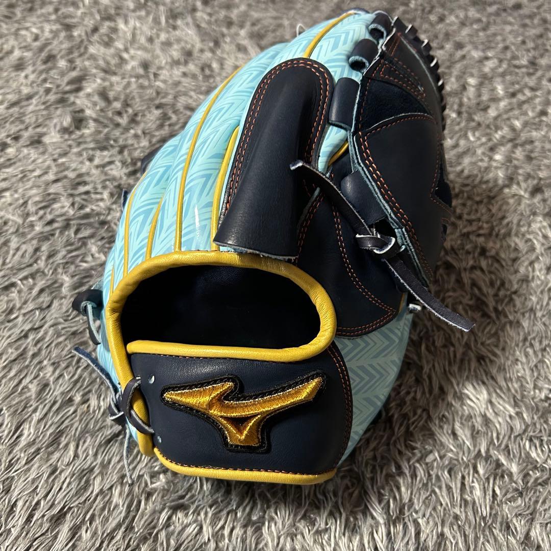 K 　■新品■ 　ミズノプロ　軟式用　投手用　右投げ　1AJGR29101