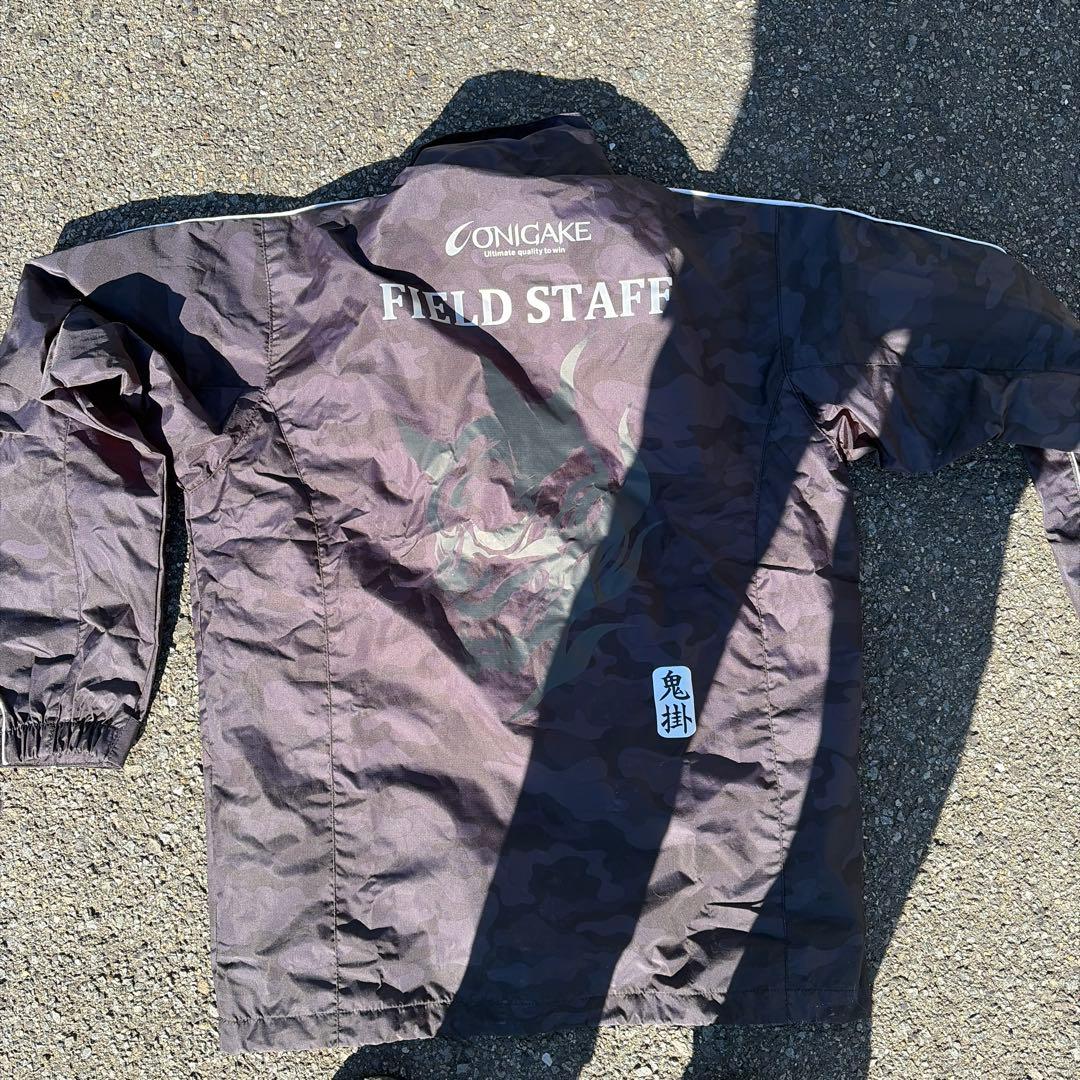 鬼掛ウインドブレーカー