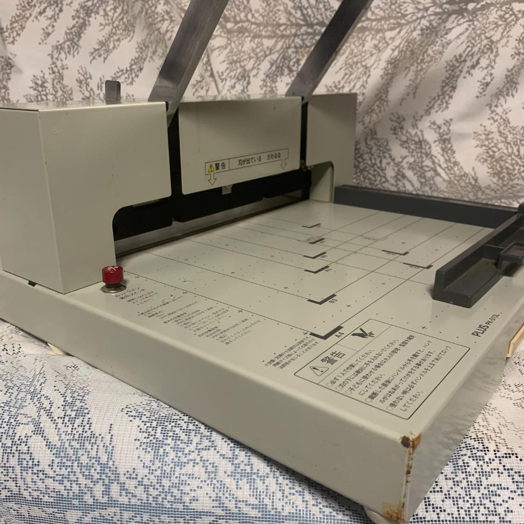 ゆ*ゃ様 ■裁断機　PK-513L　PLUS　プラス　手動断裁機ペーパーカッター