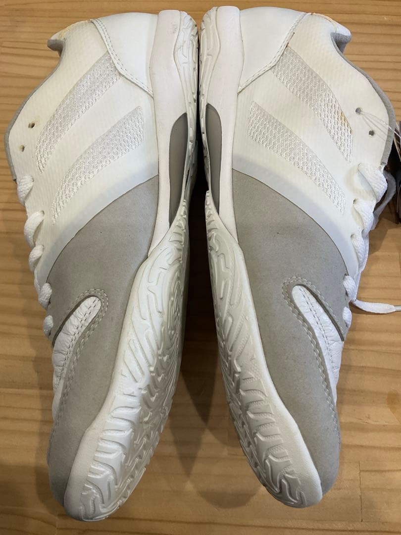 訳あり　処分品　LUZ フットサルシューズ　インドア26.5cm