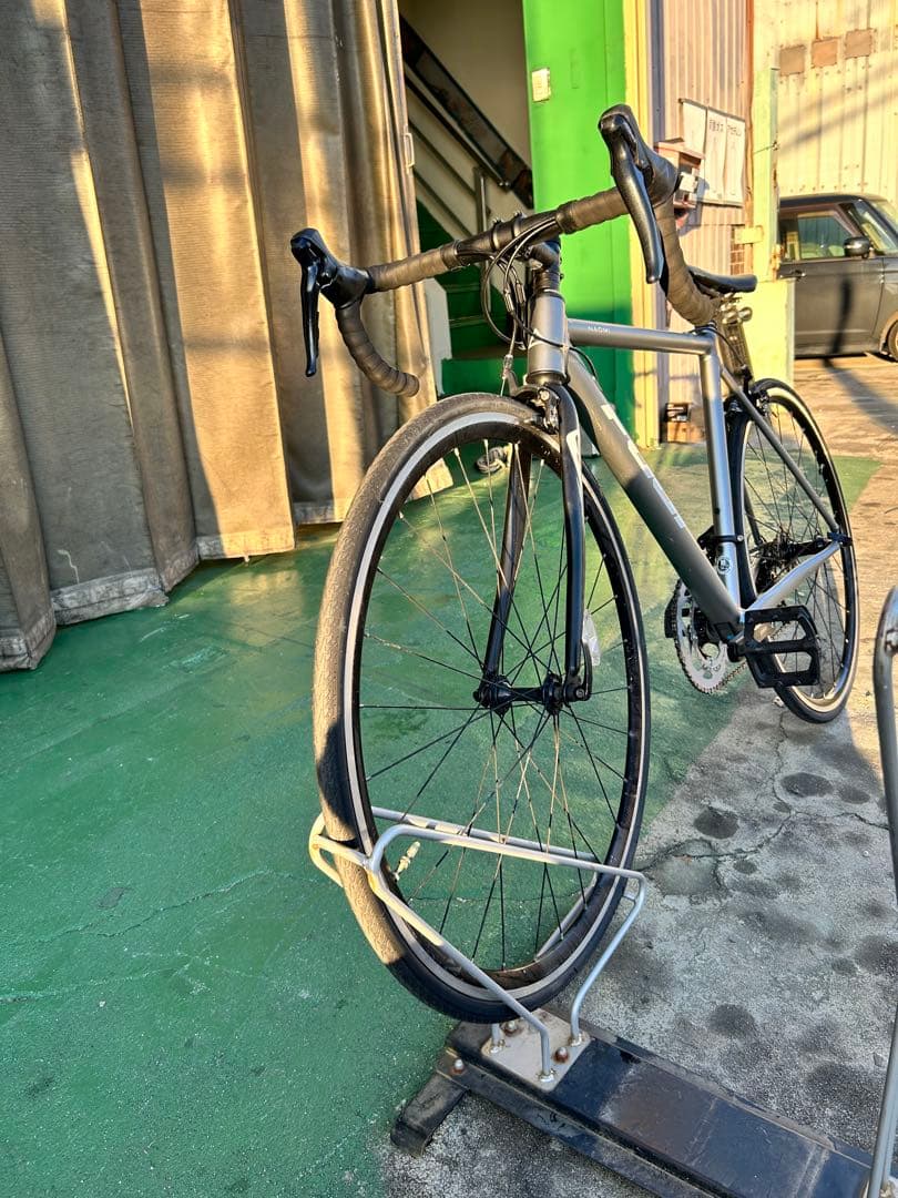 No.553 フジ[FUJI]NAOMI（ナオミ）ロードバイク整備済み18速