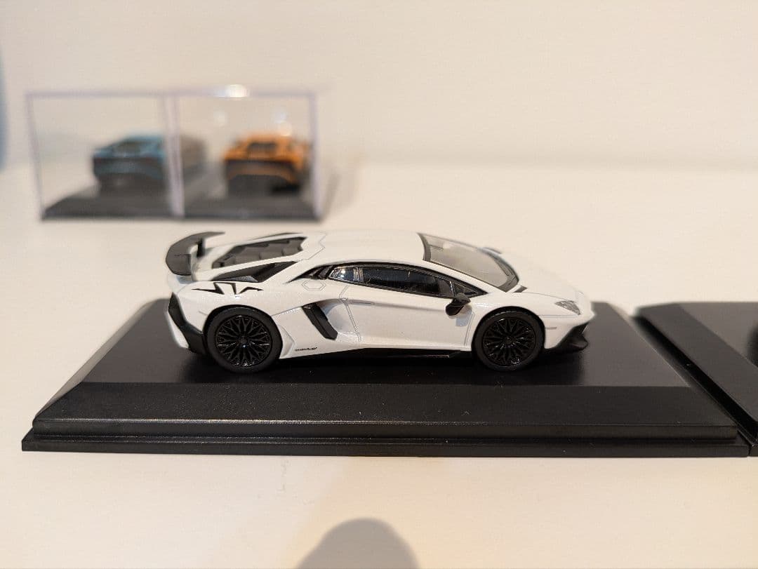 京商 1/64 ランボルギーニ アヴェンタドール SV 4台セット