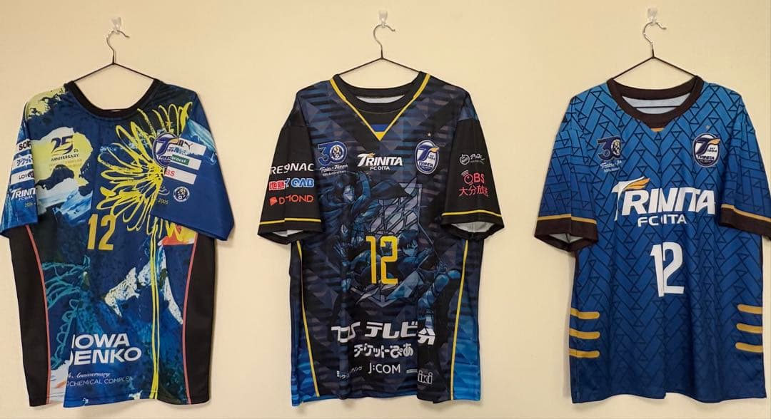 大分トリニータ　25周年&30周年 ANNIVERSARYユニフォーム3点セット