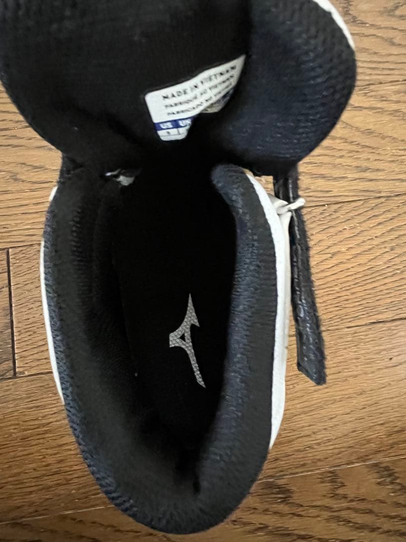 Mizunoバレーボールシューズ ウェーブアルテミス5