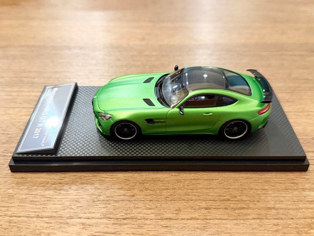 中古品 1/43 オルモストリアル メルセデスAMG GTR 2017 グリーン