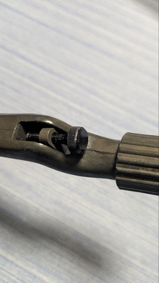 フェザーウェイトチャンピオングリップ 欠けあり