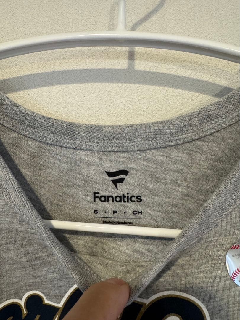 早い者勝ち!【正規品】2025ワールドシリーズチャンピオンTシャツ S