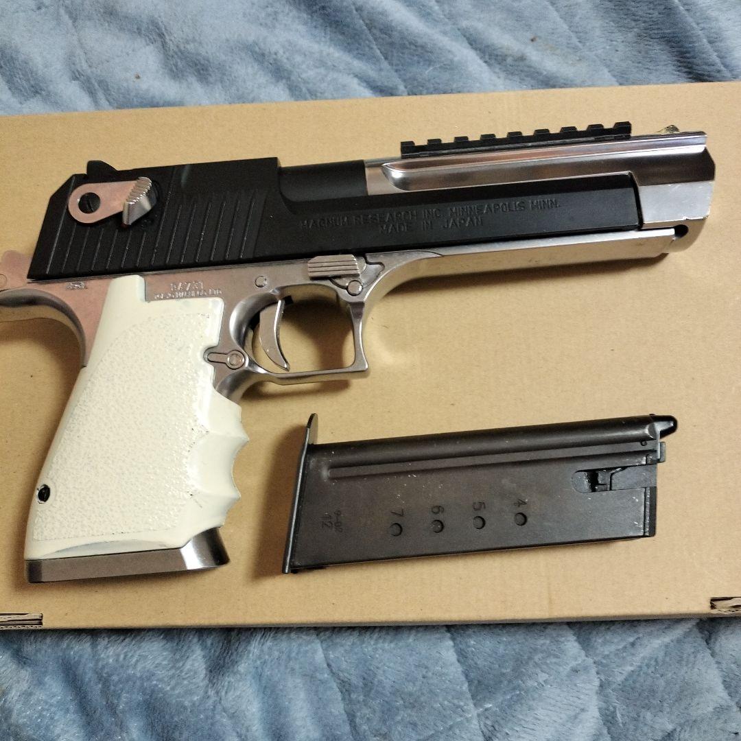 東京マルイ純正デザートイーグルハードキックガスガン シルバー ホワイト