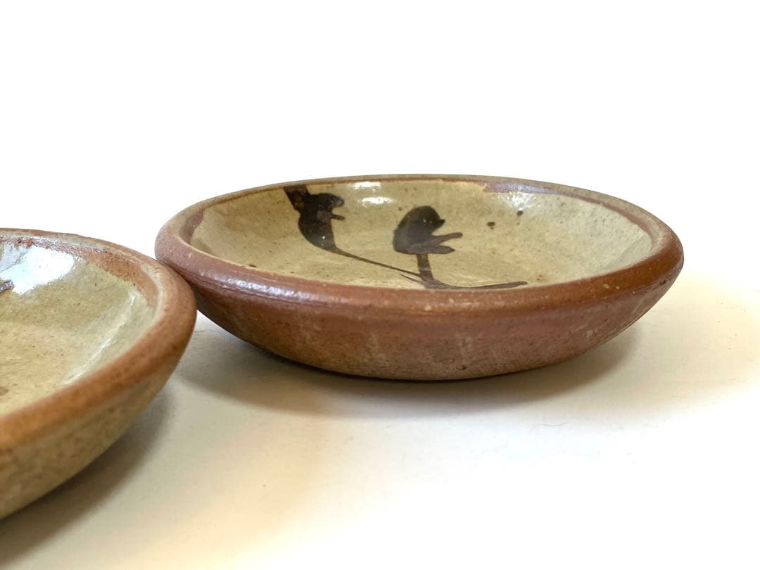 陶芸家　人間国宝　濱田庄司　浜田庄司　？　鉄絵　トウキビ文　丸皿　三寸皿　2枚