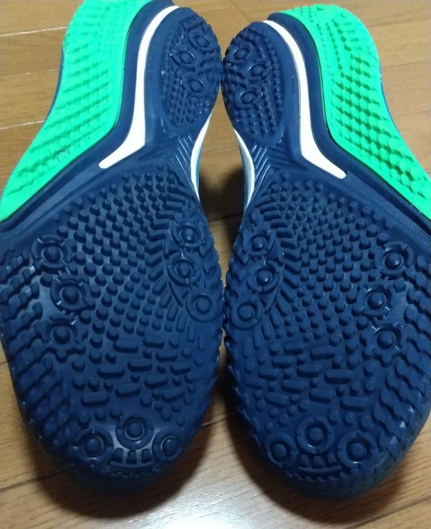 アシックス　テニスシューズ　オムニクレー用　２足セット