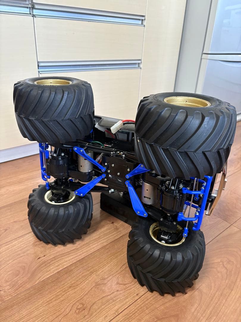 スーパークラッドバスター