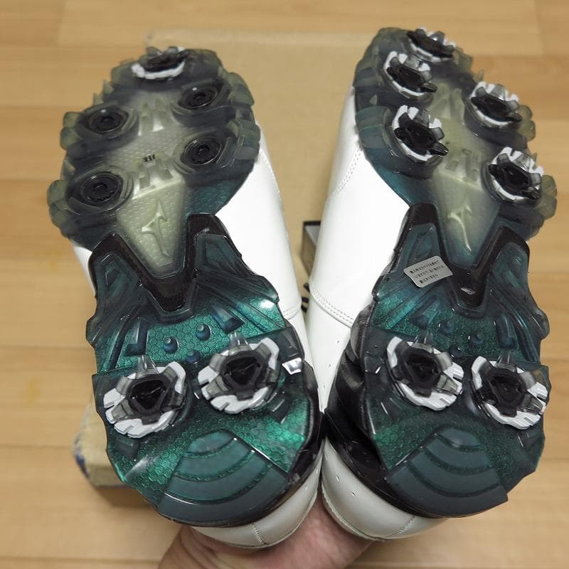 ミズノ ジェネム001 ゴルフシューズ メンズ24.5cm 未使用 牛革スパイク