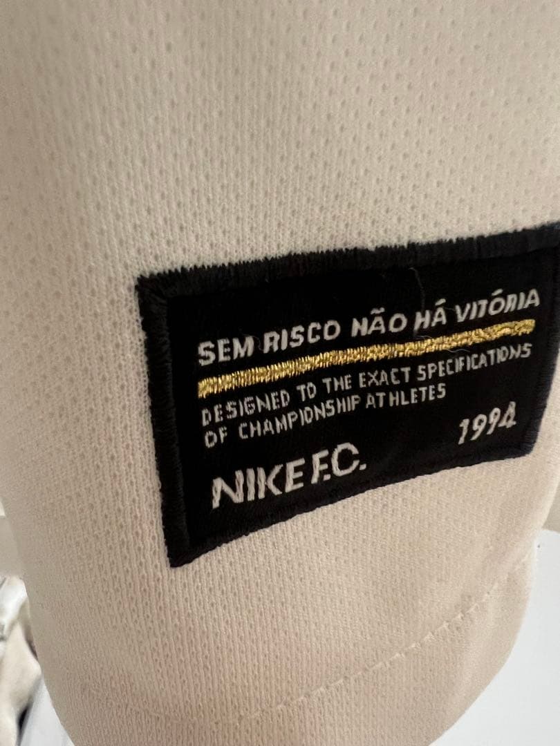 Nike F.C. ホワイト長袖シャツ M