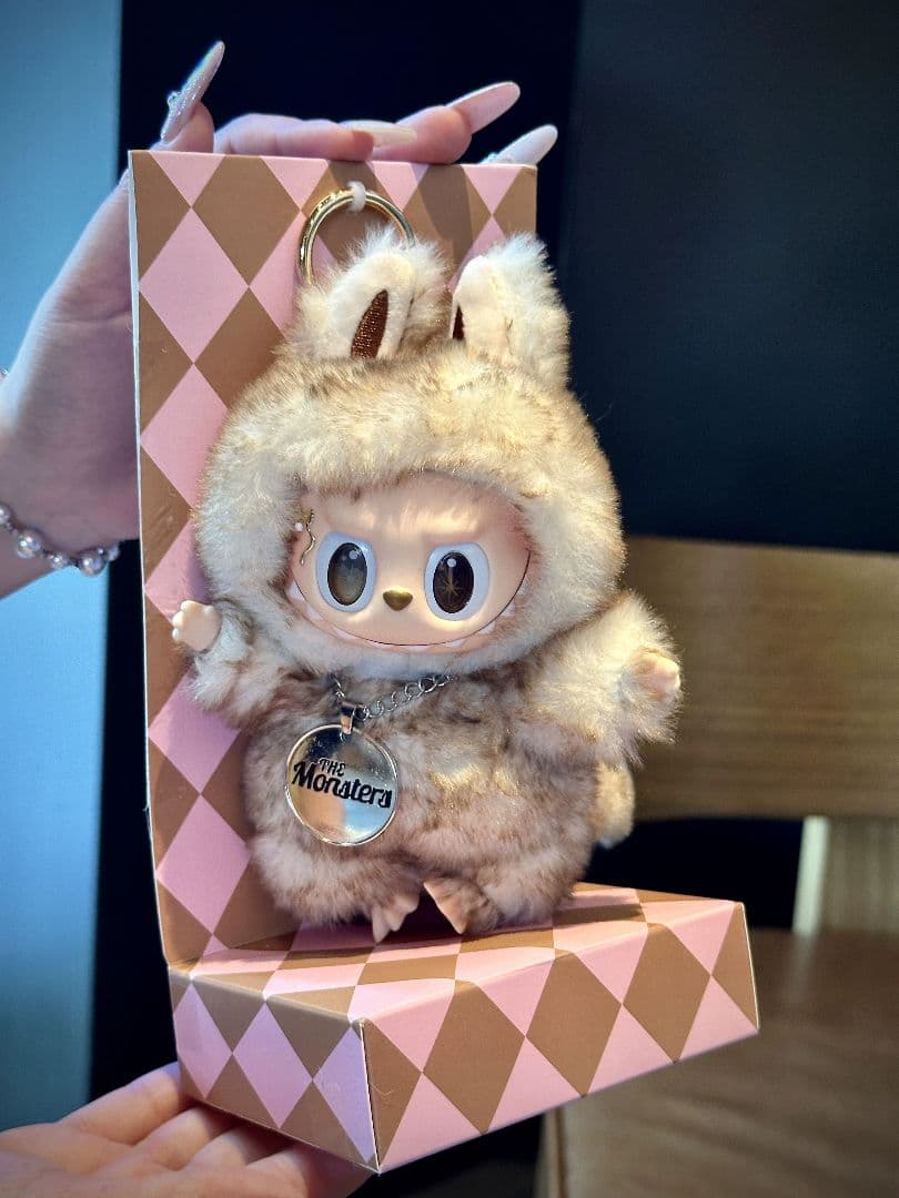 Zimomo 香甜なケーキLABUBU　ふわふわ　海外限定