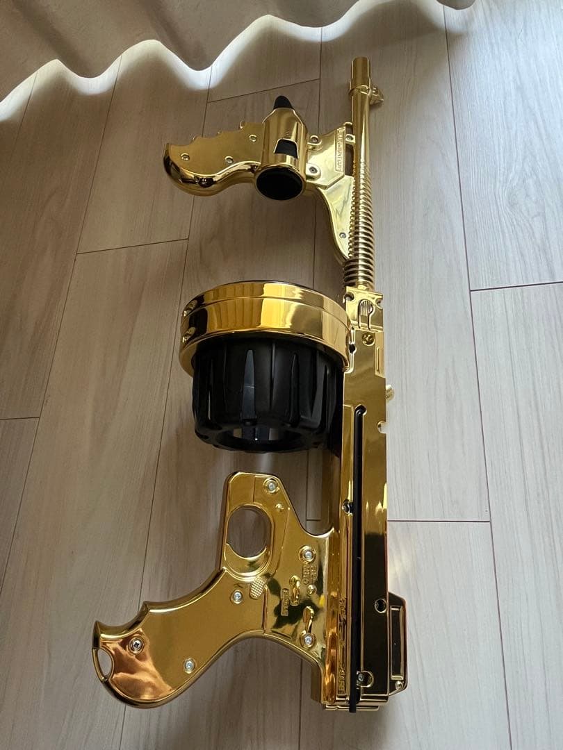 CHAMPAGNE GUN シャンパンガン