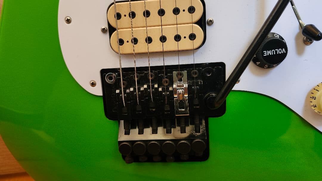 Charvel pro mod steve vai Green Meanie風