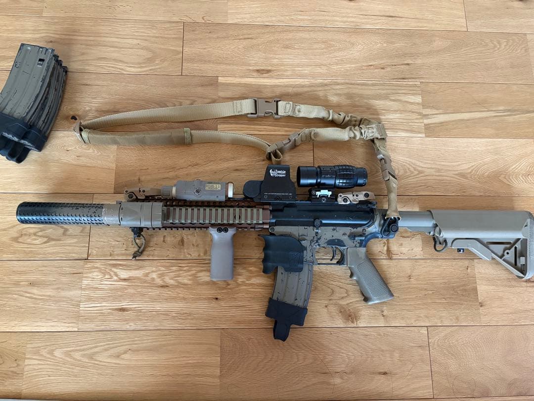 次世代M4 CQB-R mk18カスタム 部品取り