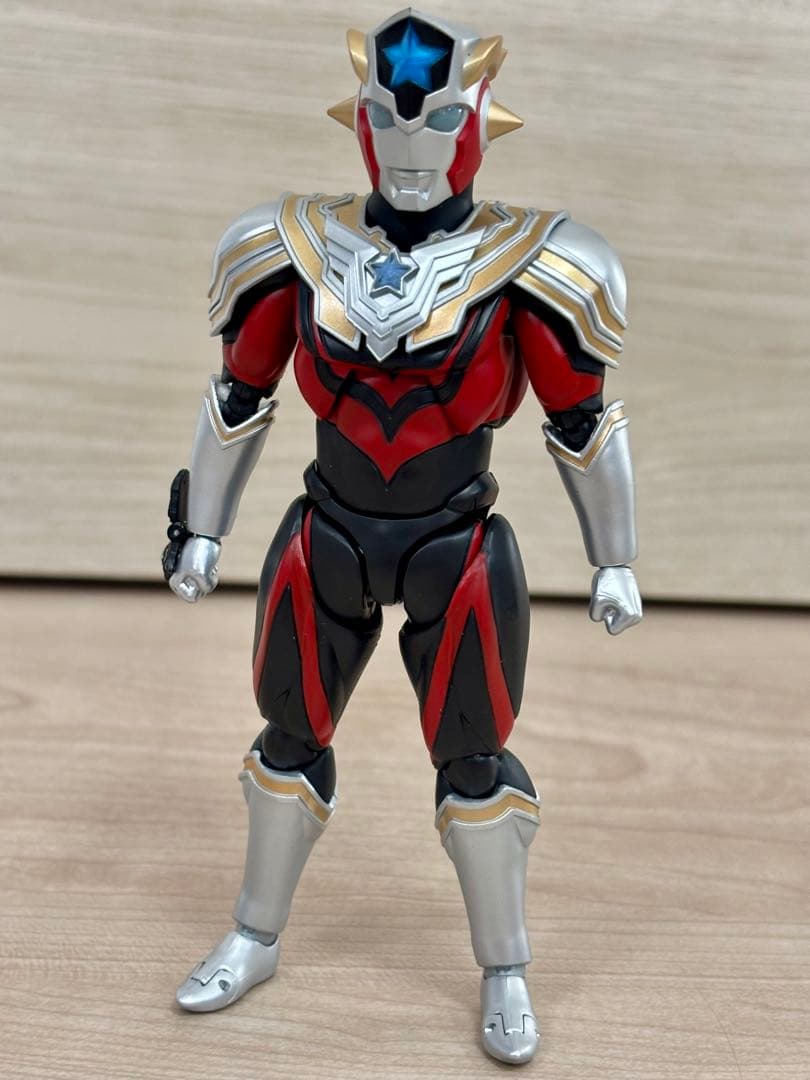 ウルトラマンタイタス　訳あり　shフィギュアーツ　ウルトラマン,フィギュアーツ