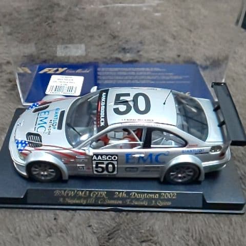 スロットカー３台