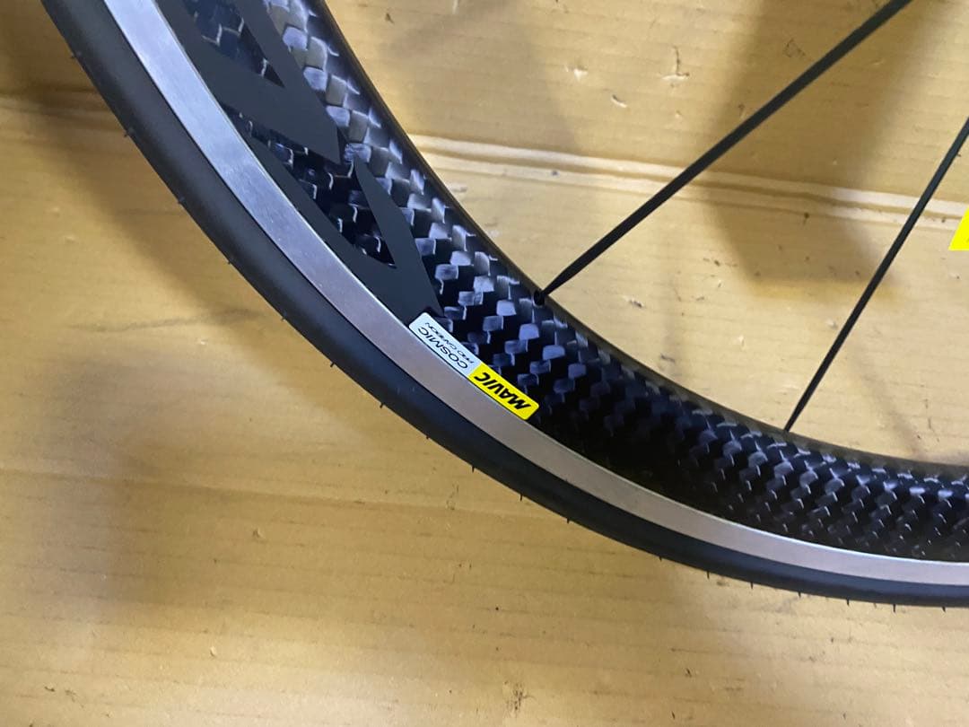 Mavic cosmic Pro carbon フロントのみ　新品未走行未取付