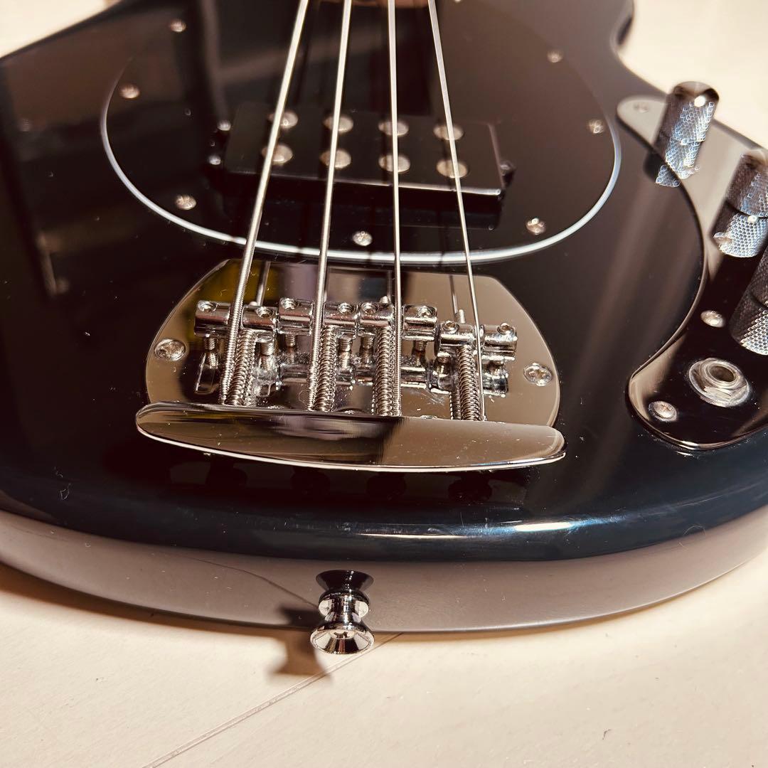 Sterling by Music Man StingRay 4弦エレキベース