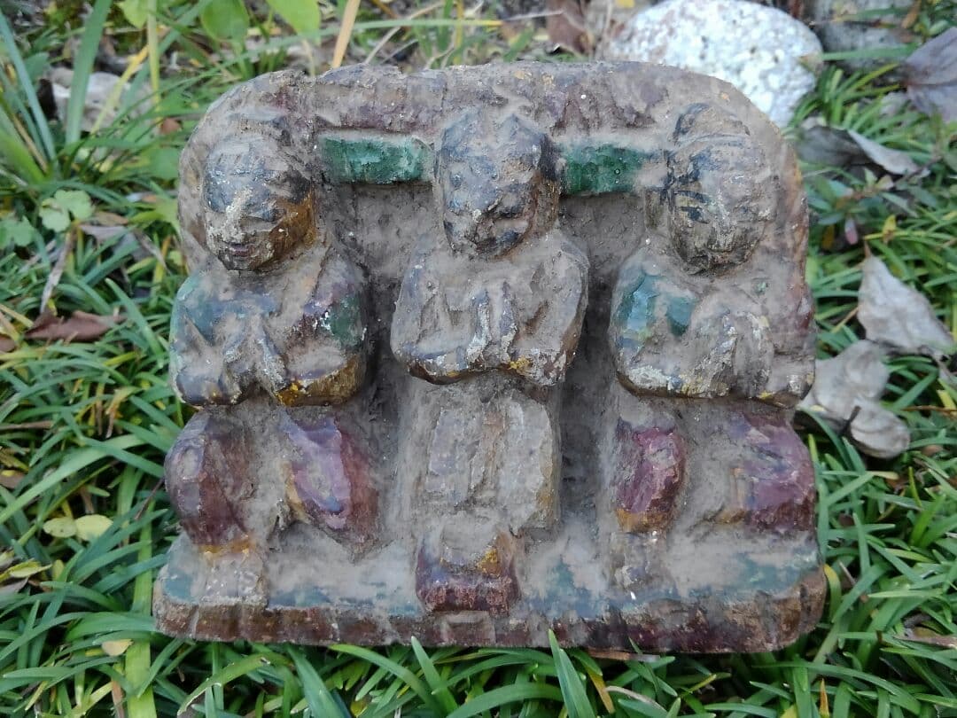 ♥骨董品　木彫り　仏像　木箱付き　仏様　仏具　仏壇　彫刻