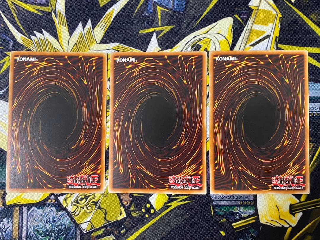 遊戯王 ブラックマジシャン 英語版 レリーフ1st 3枚 YSYR