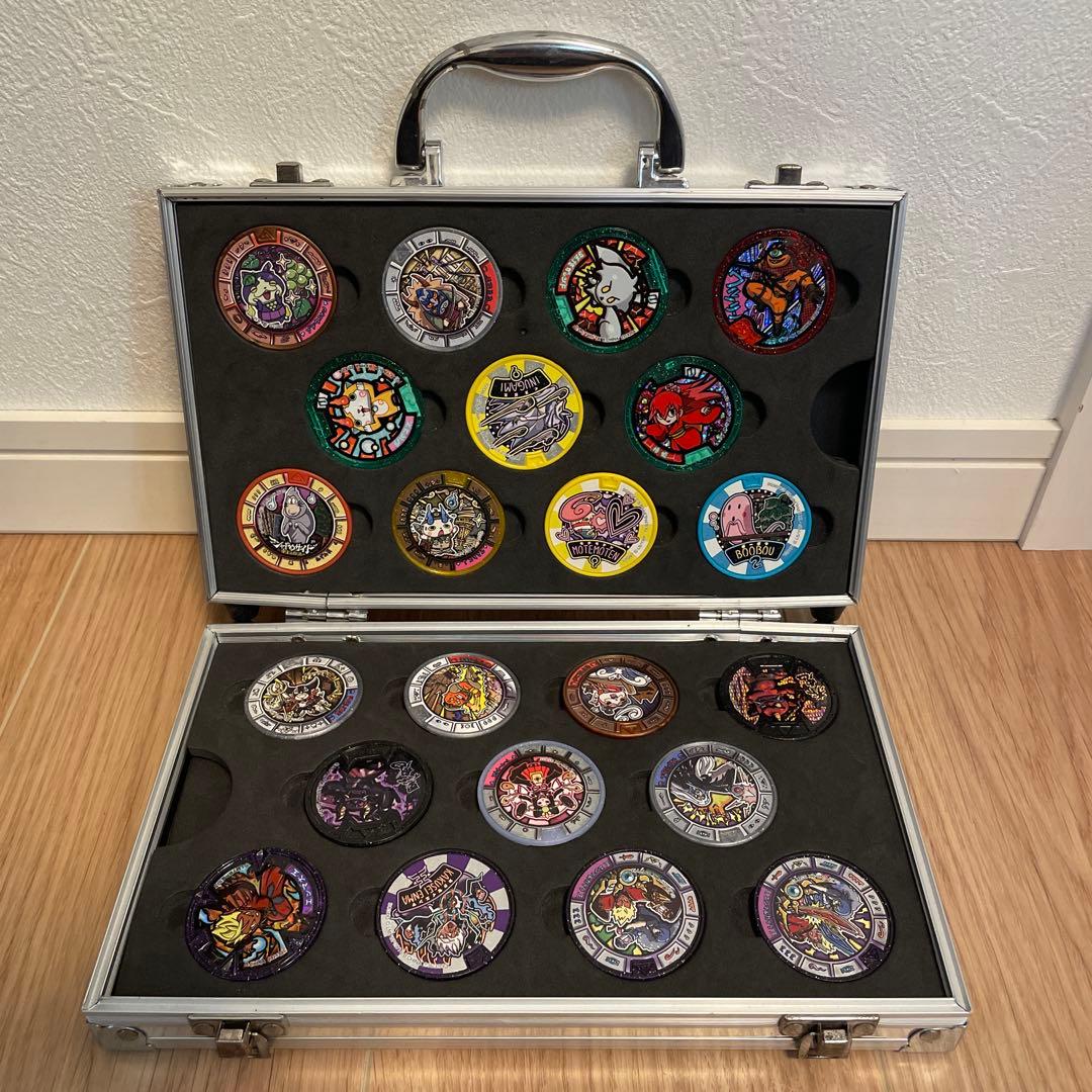 妖怪メダルケース シルバー 44枚収納