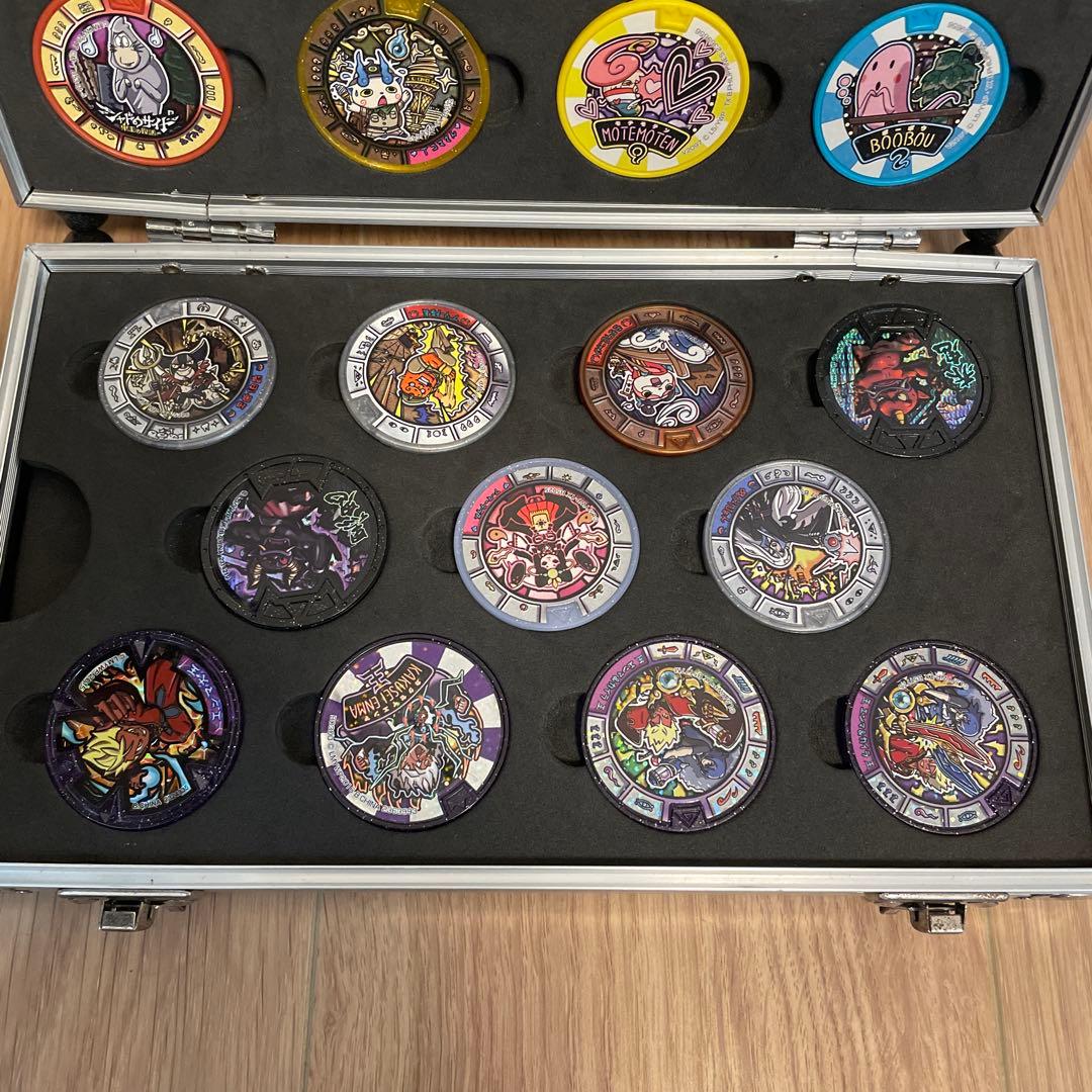 妖怪メダルケース シルバー 44枚収納