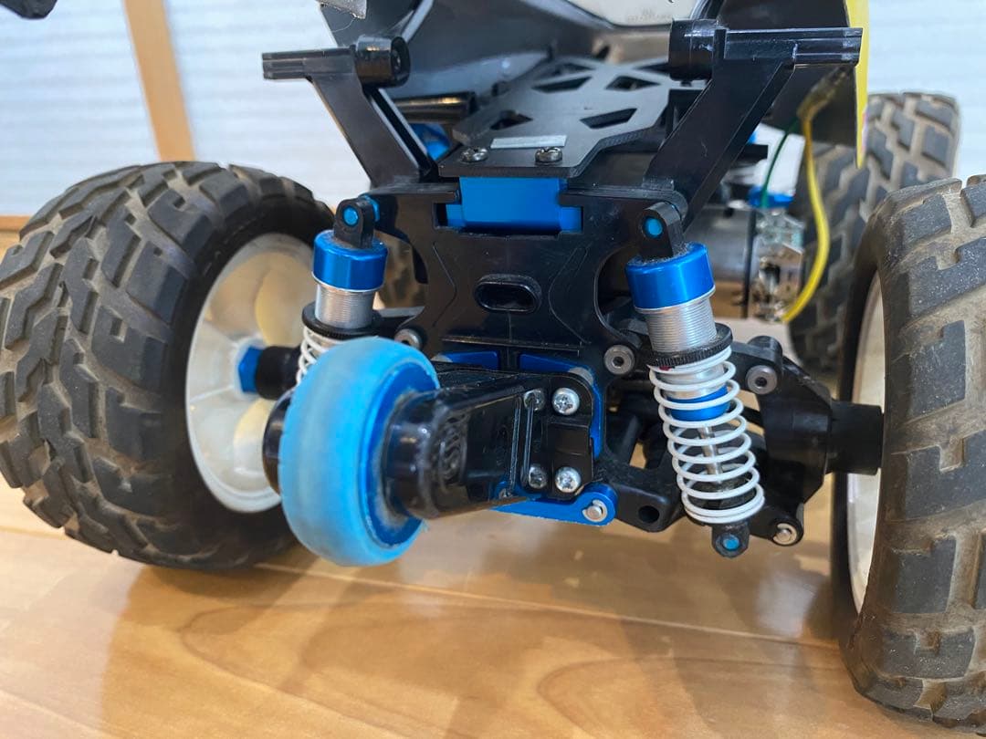 タミヤ GF01 シャーシ コミカルアバンテ　オリジナル塗装　オプション多数