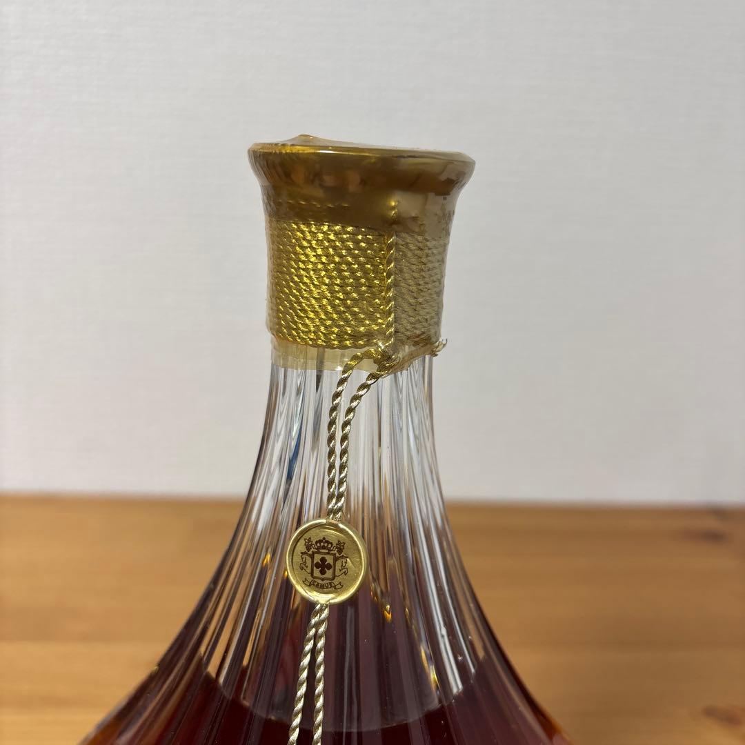 カミュ トラディション バカラ クリスタル　700ml 40% 未開封