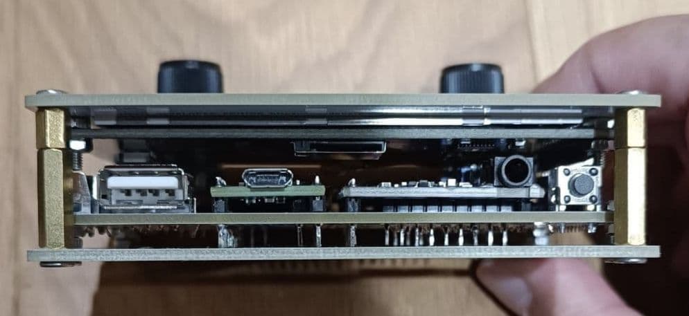 MicroDexed Touch　音源モジュールシンセサイザー