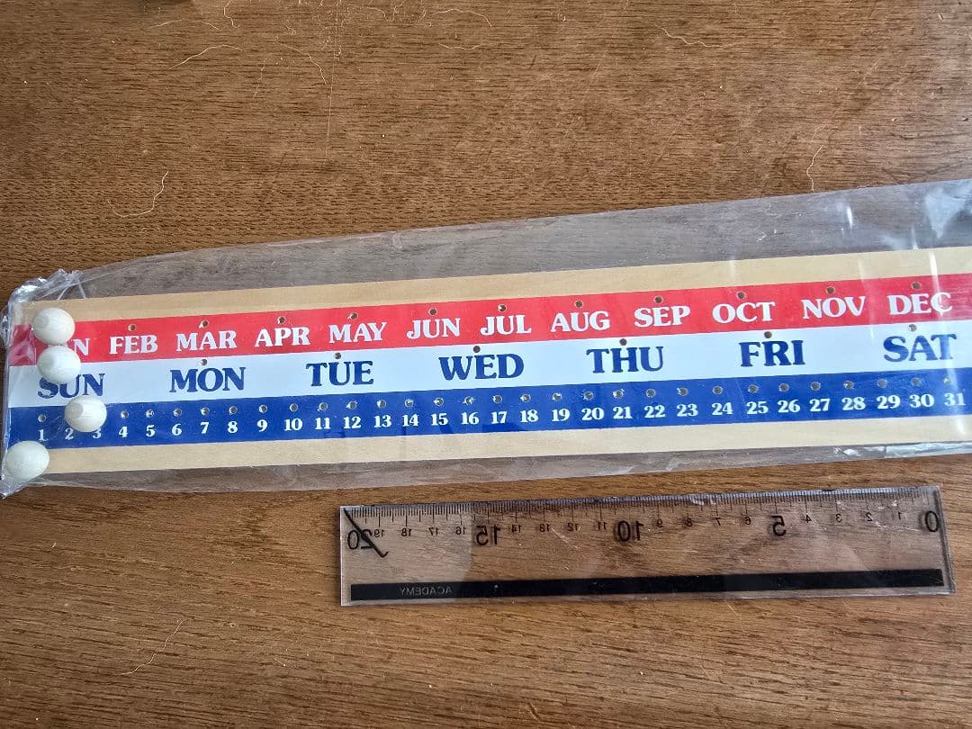 スヌーピー　木製永久カレンダー　レア物　壁掛け