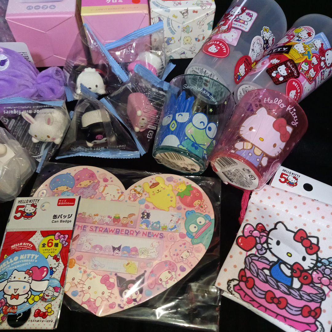 サンリオ　グッズ　まとめ売り　クロミ3ボックス付き収納ケース　ステンレスボトル他