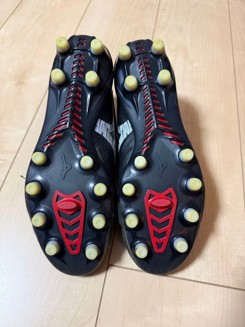MIZUNO MORELIA NEO 4 JAPAN 25.5cm 黒×白