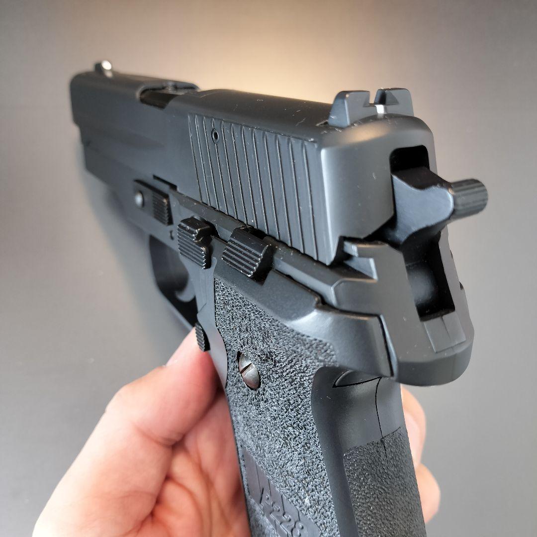 【廃盤品レア】啓平社　KHC SIG SAUER P228 エアコッキングガン