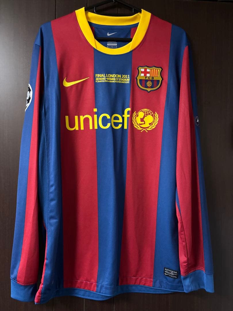 FC バルセロナ メッシ 10 シャツ 長袖　正規品