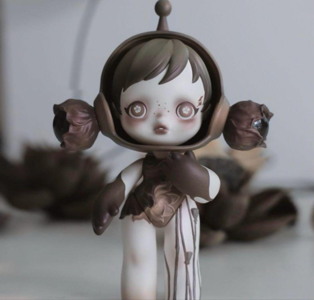 POPMART skullpanda baby 荷·落