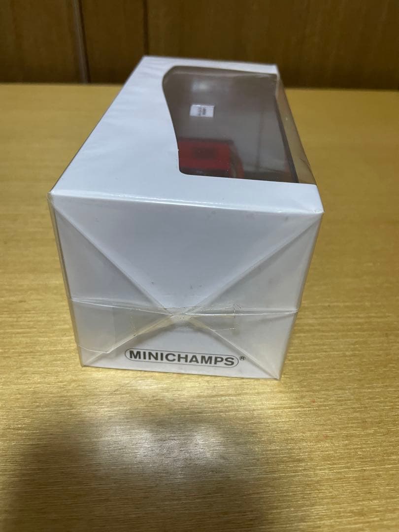 ミニカー MINICHAMPS Audi Sport quattro 1984 1/43