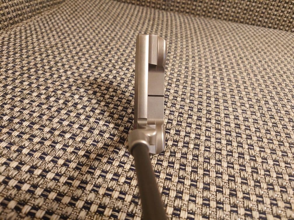 スワッグゴルフ　パター　ハンサムワン　フレア　303　希少カラー