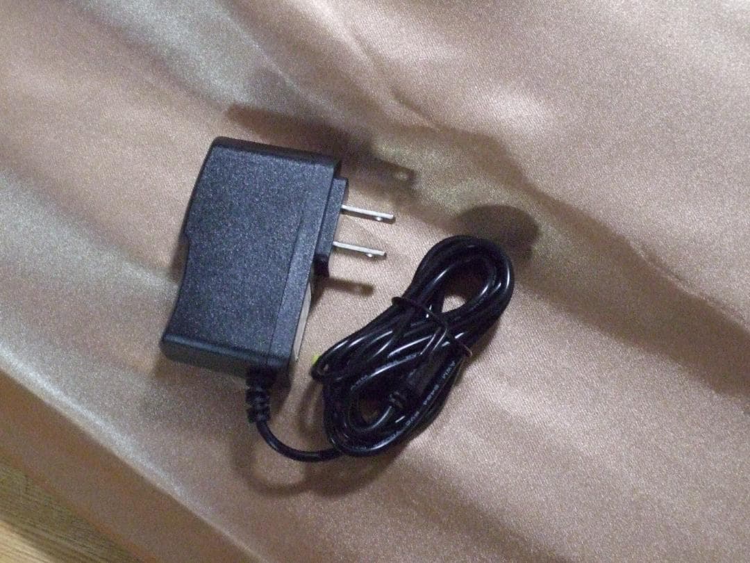 CASIO LK-526 電子ピアノ・キーボード ルーチェ 光ナビ 送料込み