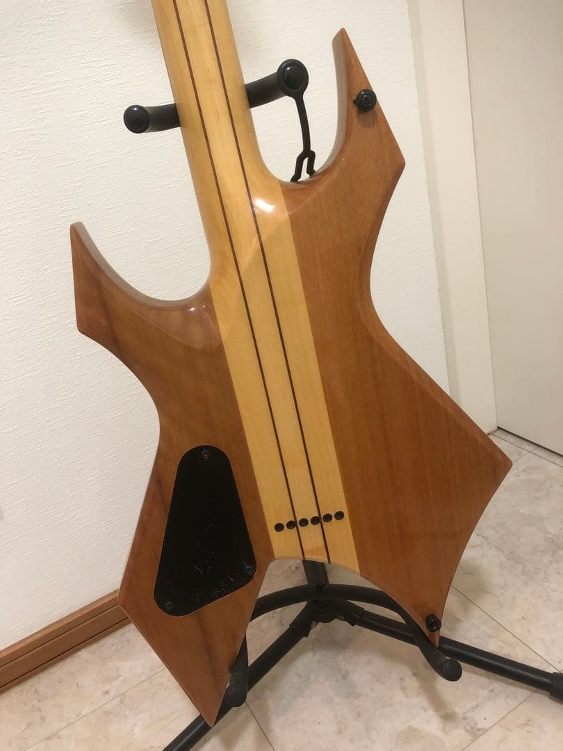 激レア B.C.Rich EXOTIC Warlock ワンハム スルーネック