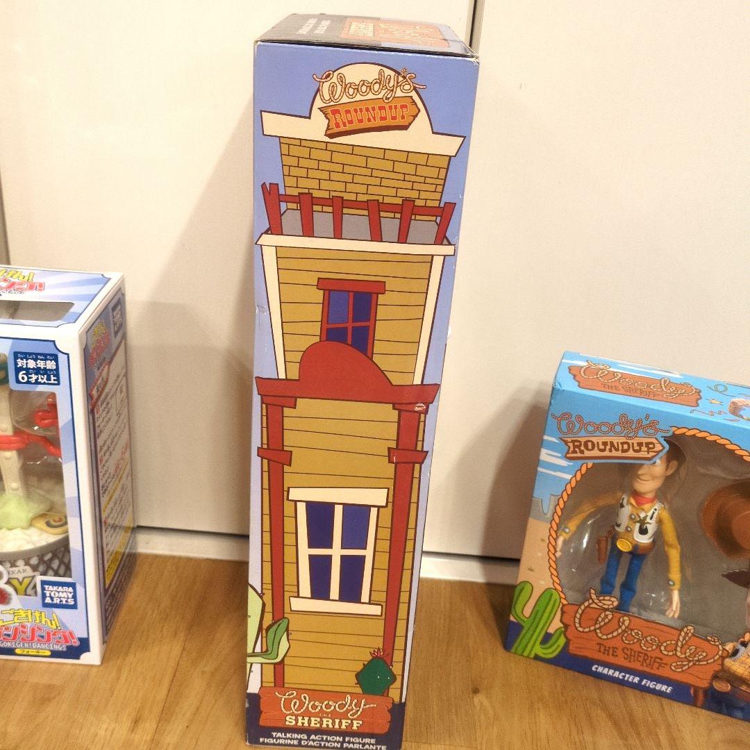 本日削除☆　ディズニー　ピクサー　トイストーリー　ウッディ　フィギュア