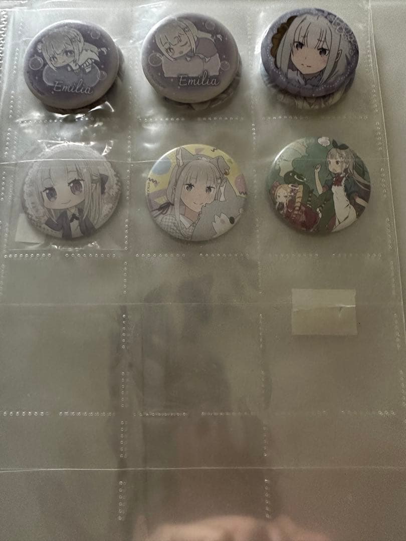 エミリア　缶バッジ79点