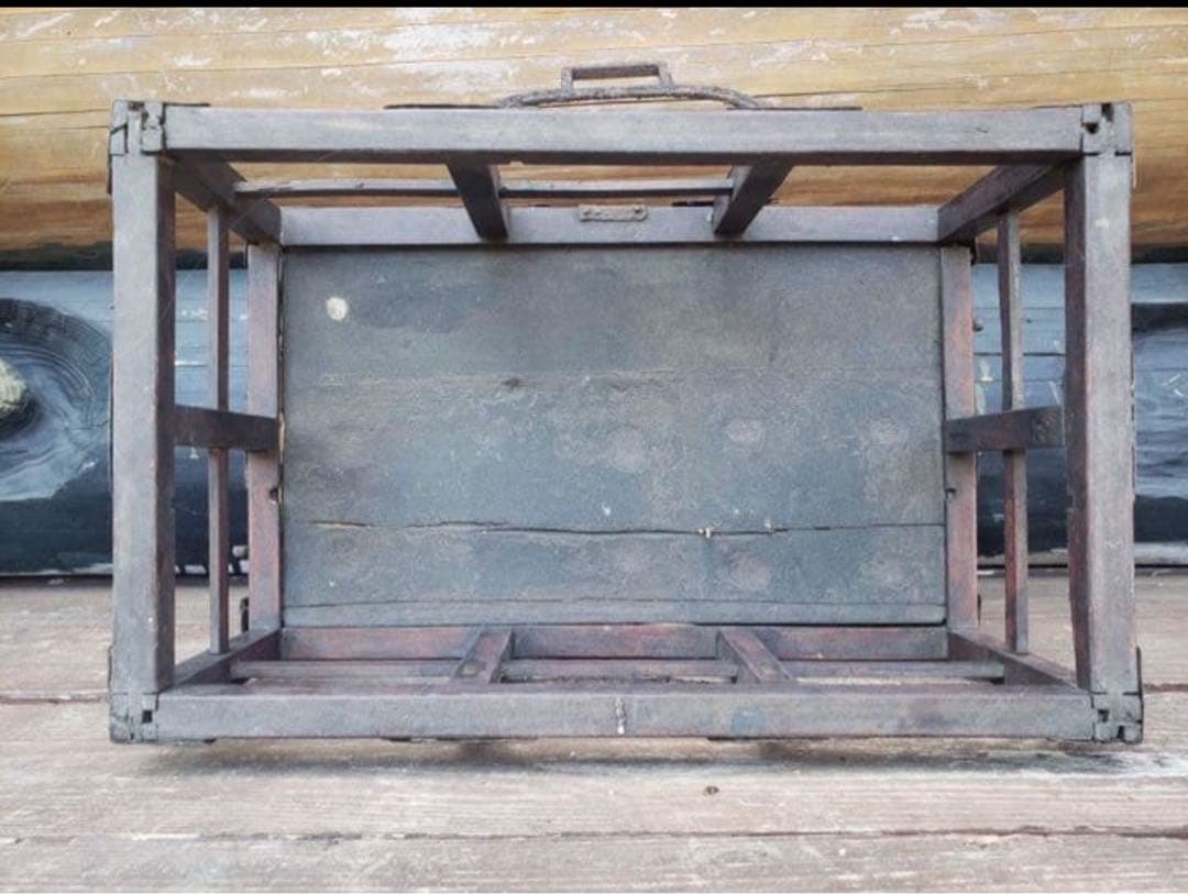 アンティーク日本の木製収納箱　野外茶道具？　江戸期？　40センチ